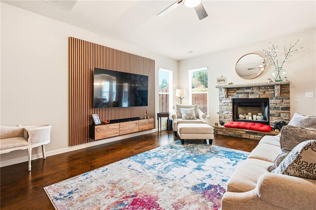 1675 Walking Horse Trail