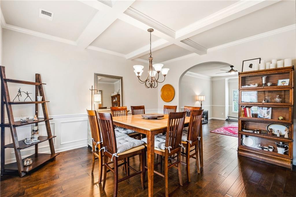 1675 Walking Horse Trail