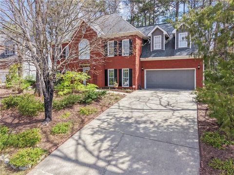 Homes For Sale - 2347 Merrymount Drive<br/> Suwanee, GA 30024