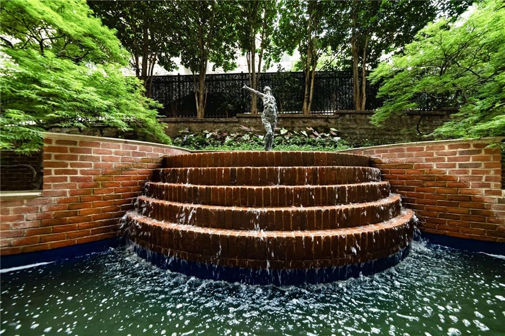 2626 Peachtree Road NW 412