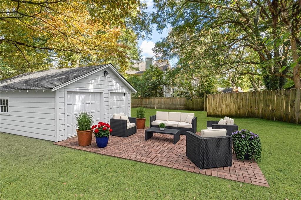 543 Seminole Avenue NE