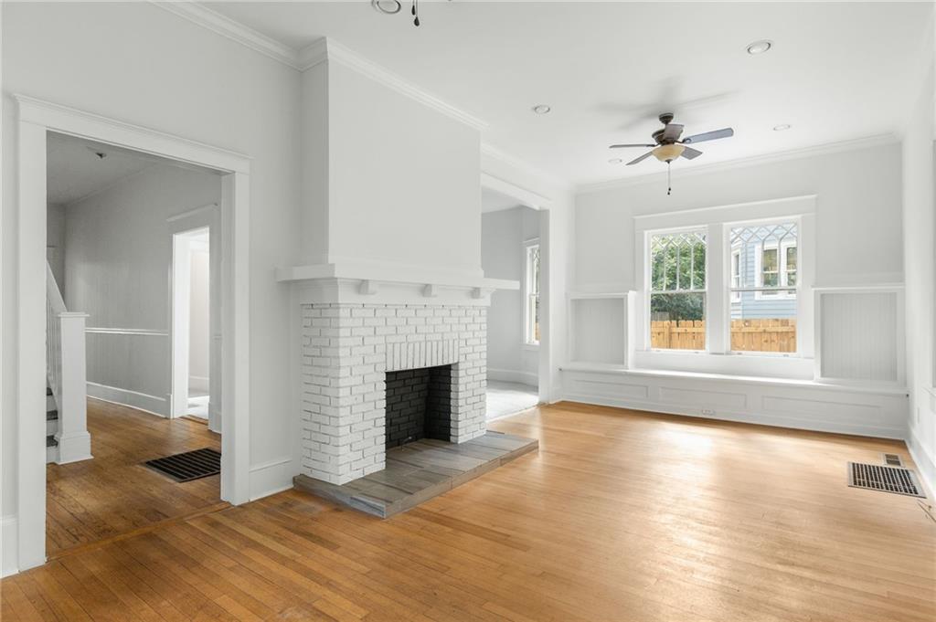 543 Seminole Avenue NE