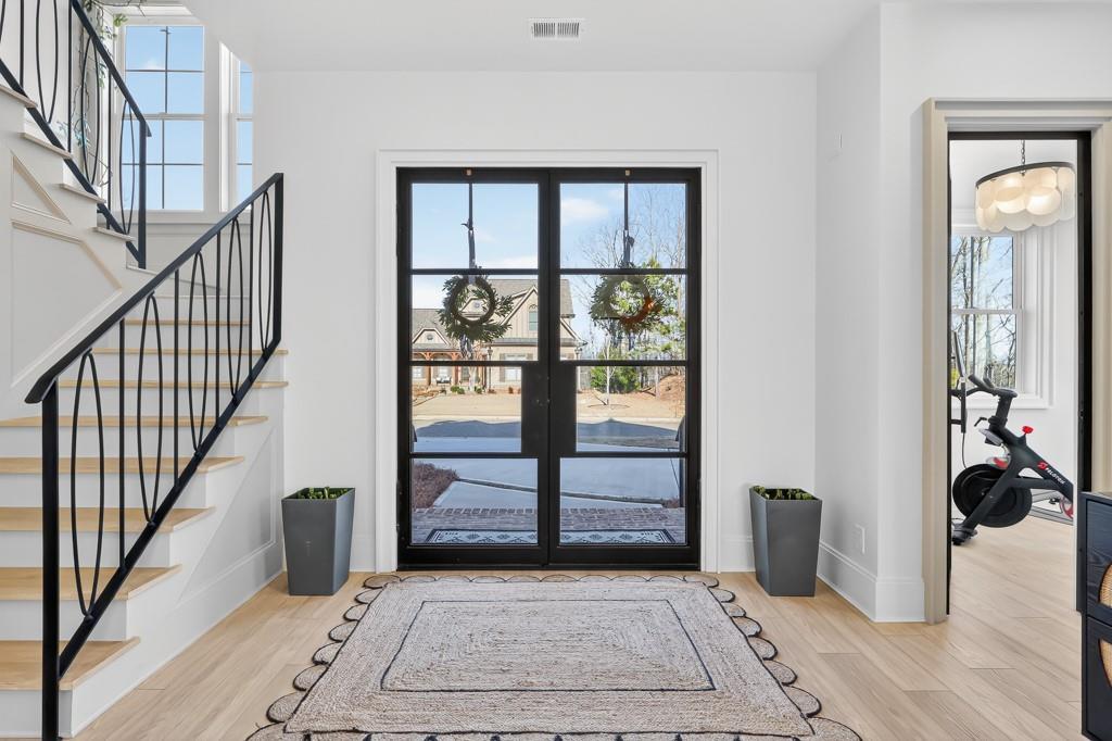 7410 Crestline Drive