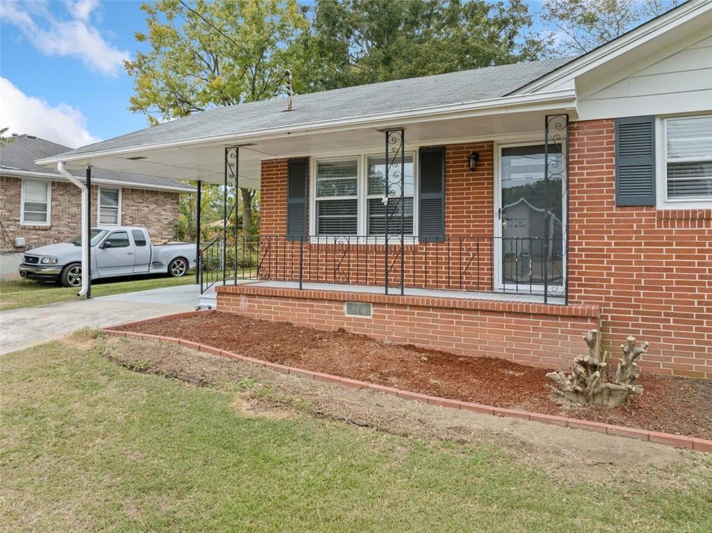 5239 Phillips Drive, Morrow, Georgia image 3