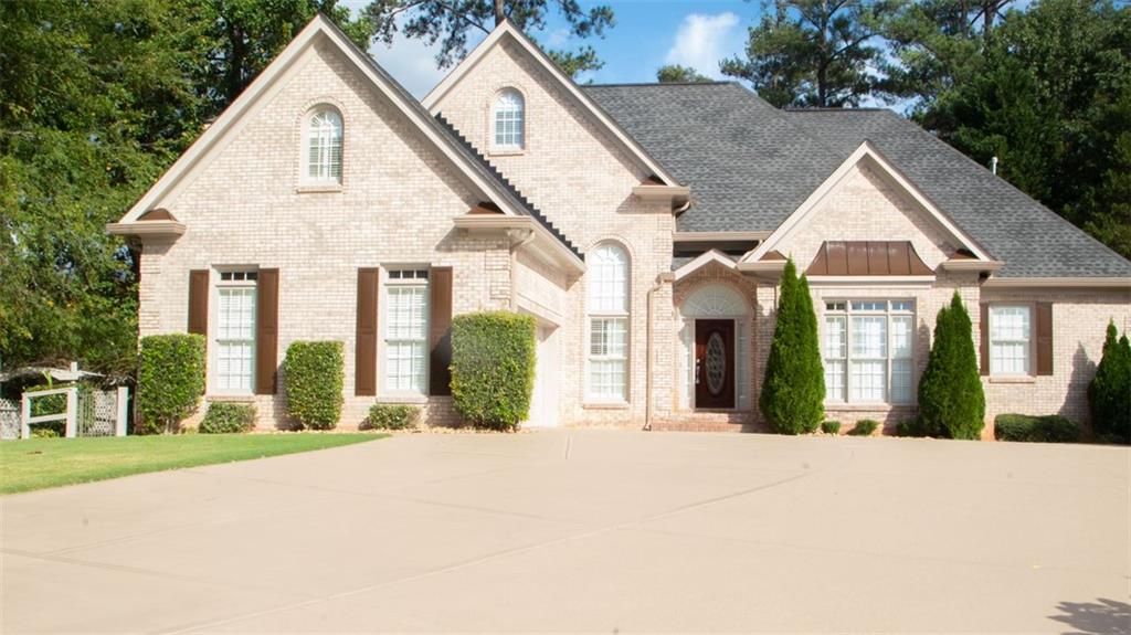 255 CARRIAGE STATION Drive