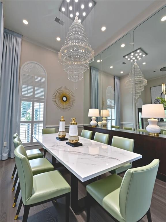 255 CARRIAGE STATION Drive