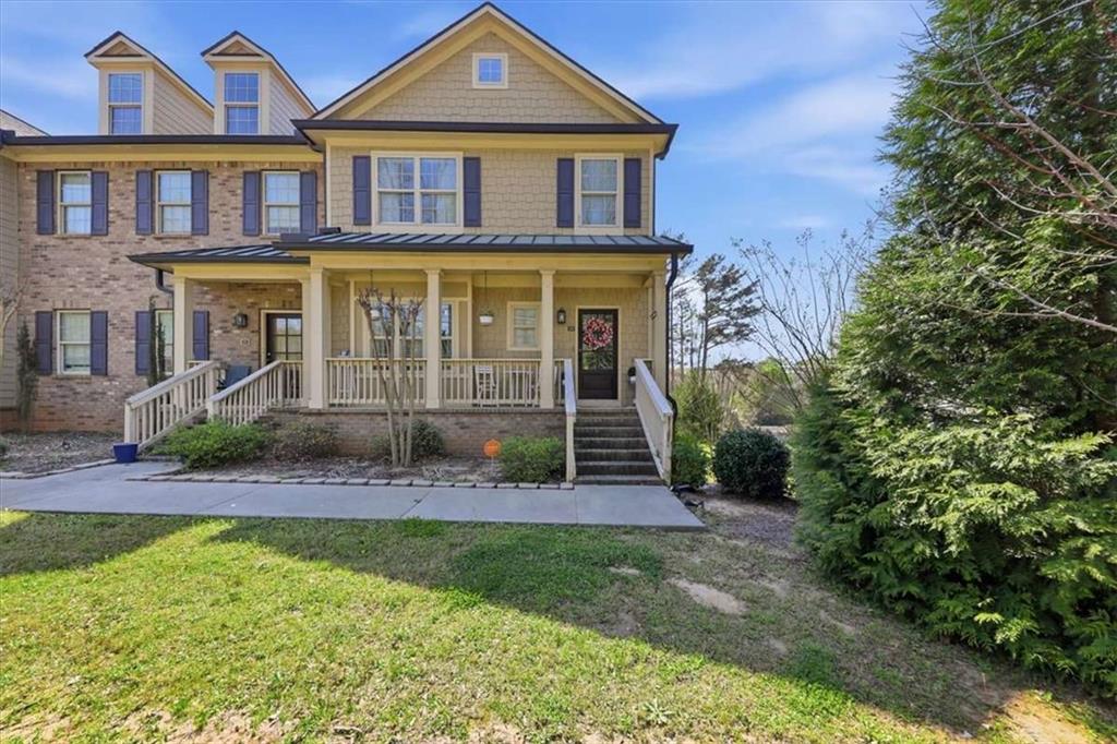 301 NW Jackson Place