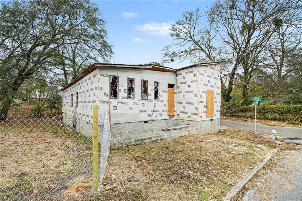 460 Andrew J Hairston Place NW