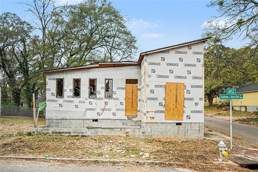 460 Andrew J Hairston Place NW