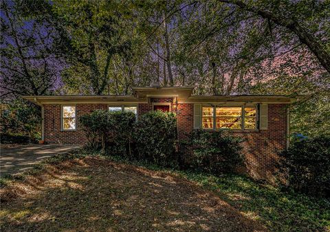 2226 Medfield Trail NE Atlanta GA 30345