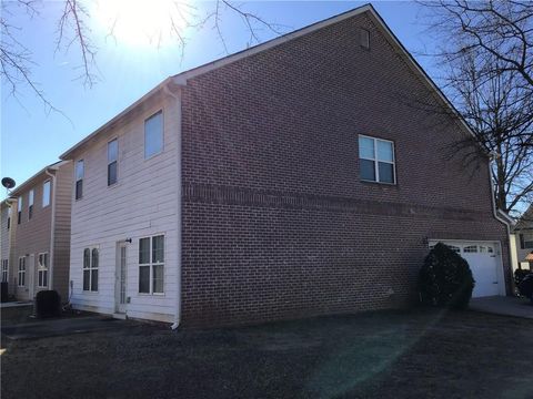 A home in Locust Grove