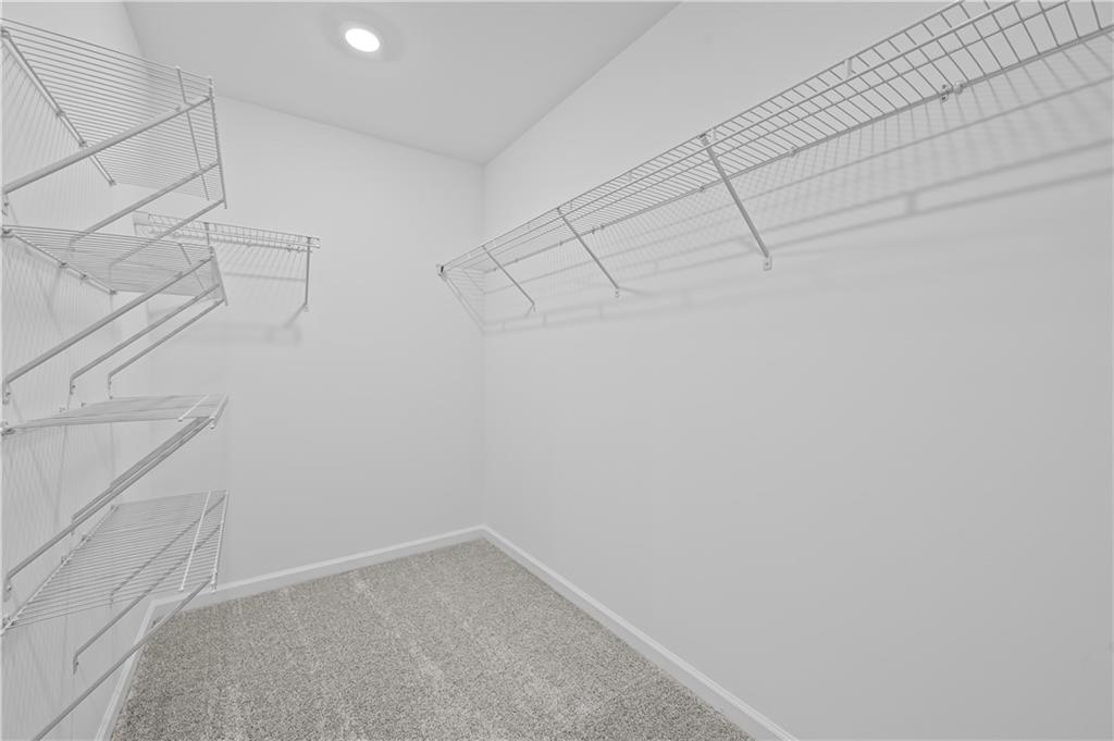 Avery Ridge - Residential