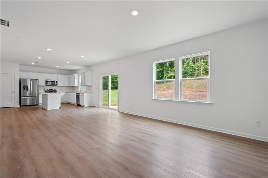 Avery Ridge - Residential