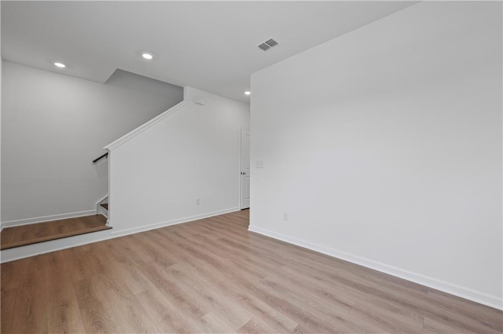 Avery Ridge - Residential