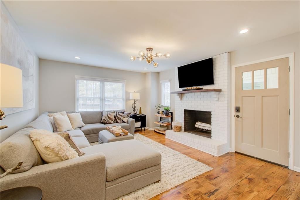 Photo of 5125 Dahlonega Highway, Cumming, GA 30028 (MLS # 7682459)