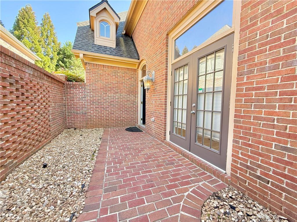 5992 Spalding Park Place, Peachtree Corners, Georgia image 2
