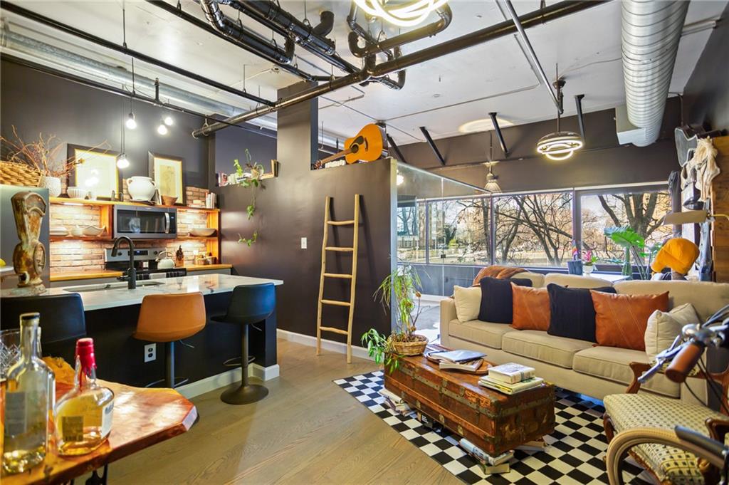 120 Ralph Mcgill Boulevard NE 405