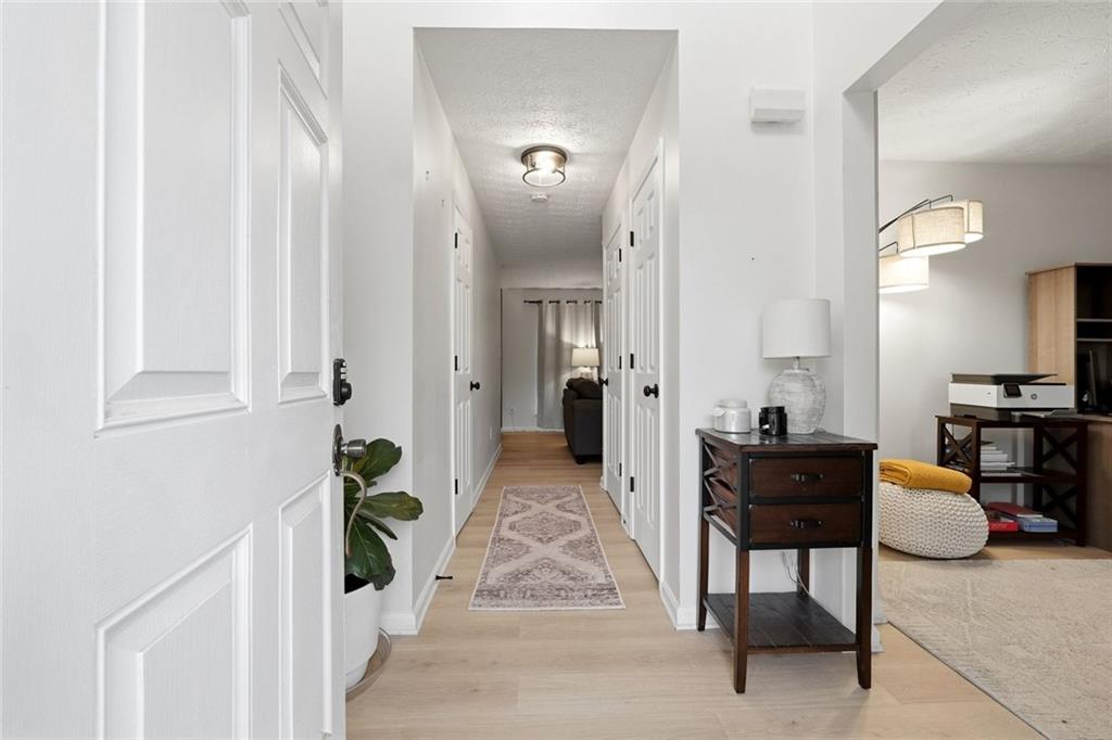 3763 SW Jonathan Glen Way SW