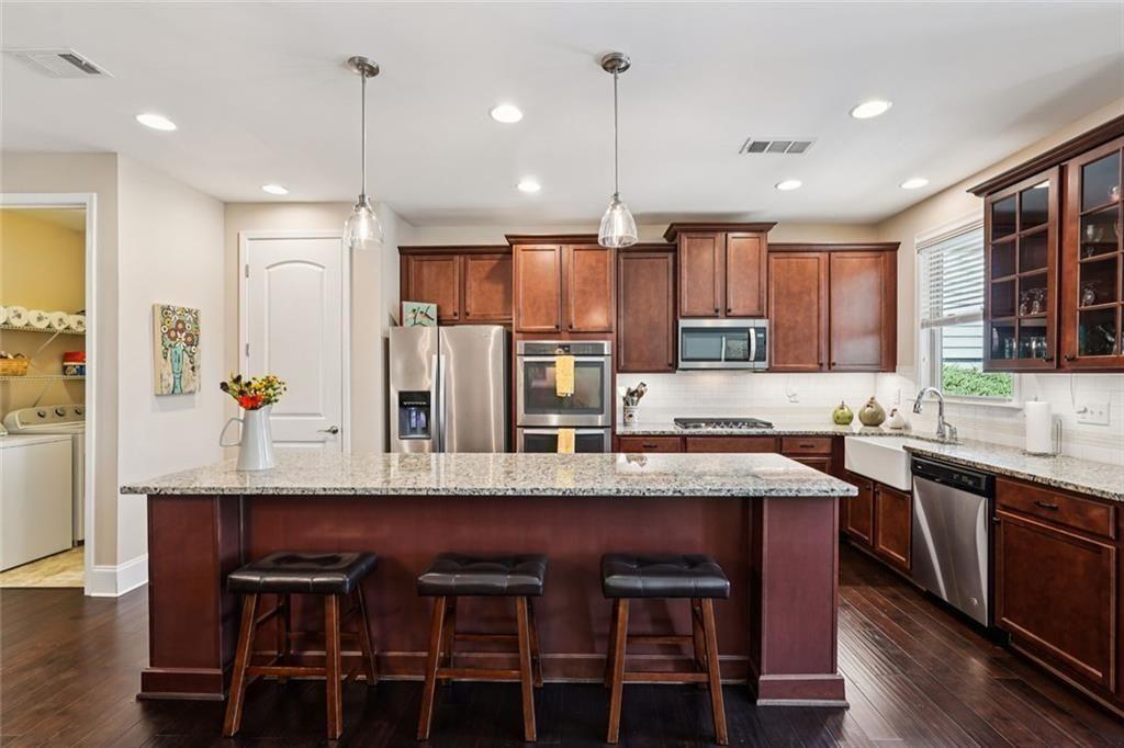 4225 Broadford Drive