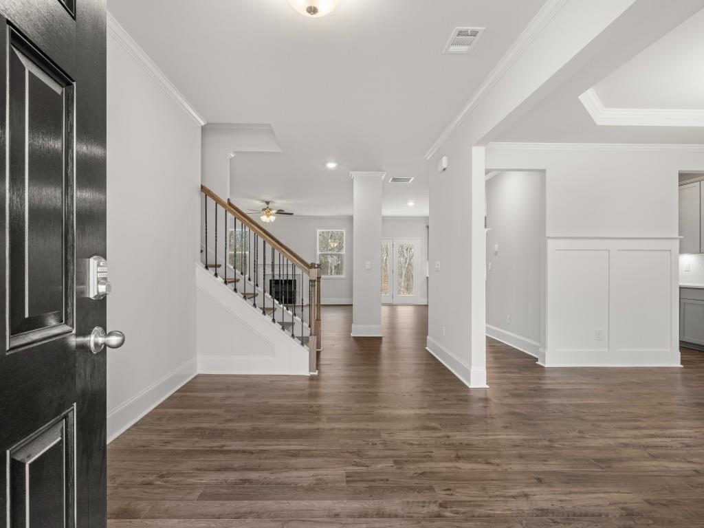 76 Parkview Drive, Dallas, Georgia image 2