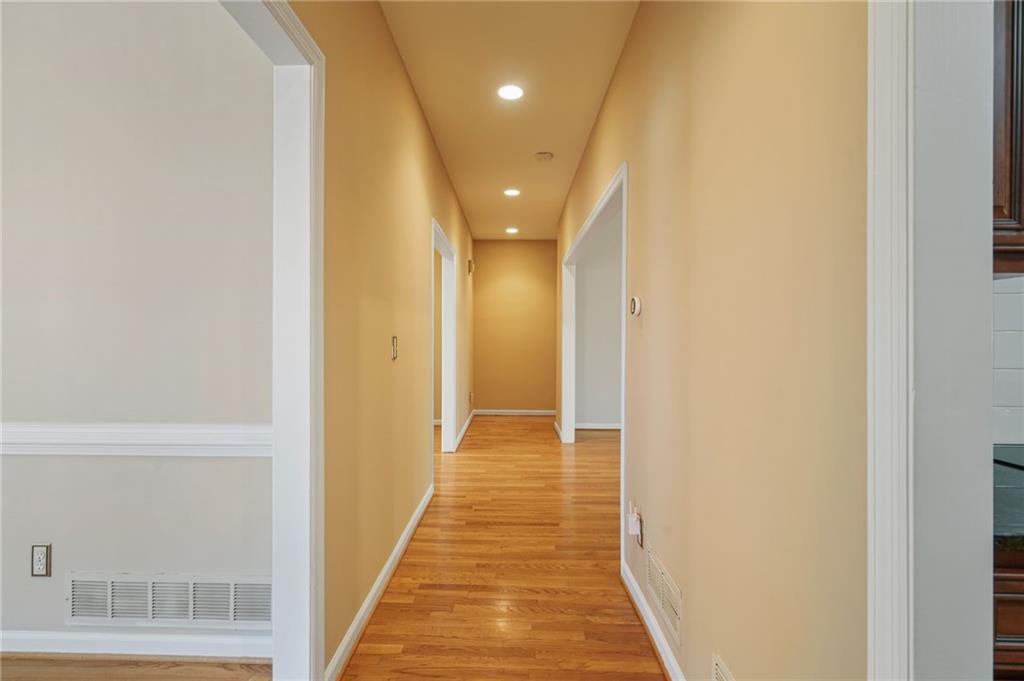 540 Clubfield Drive Dr, Roswell, Georgia image 18