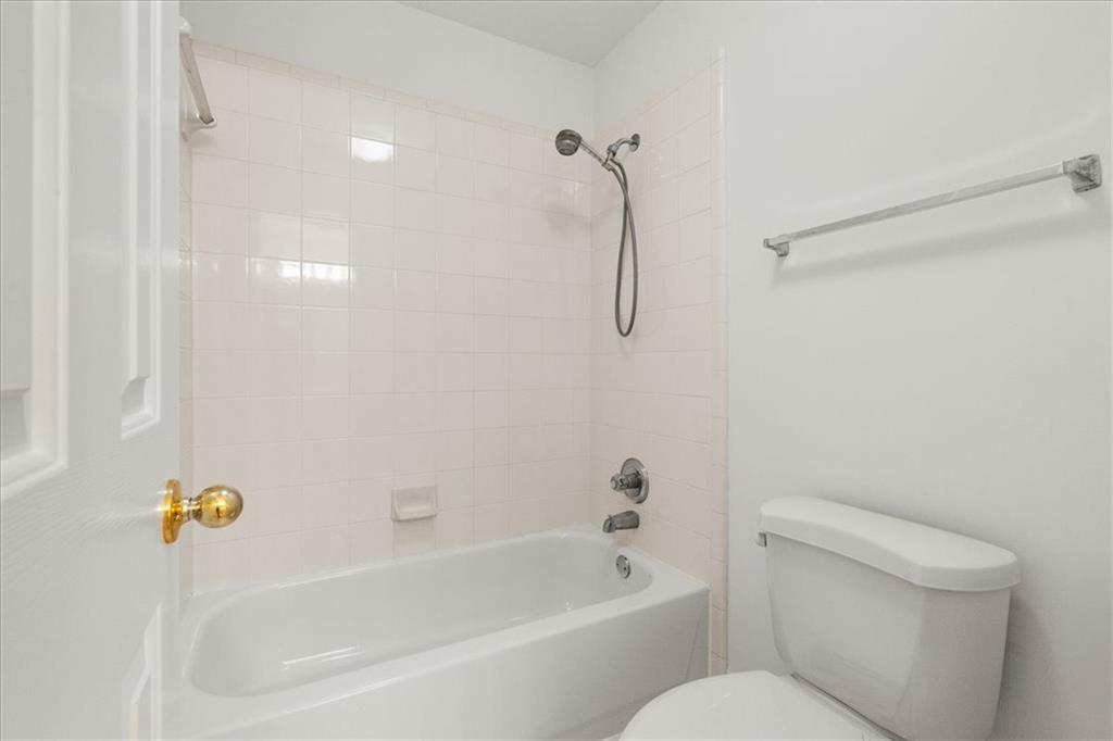 PARK BROOKE - Residential