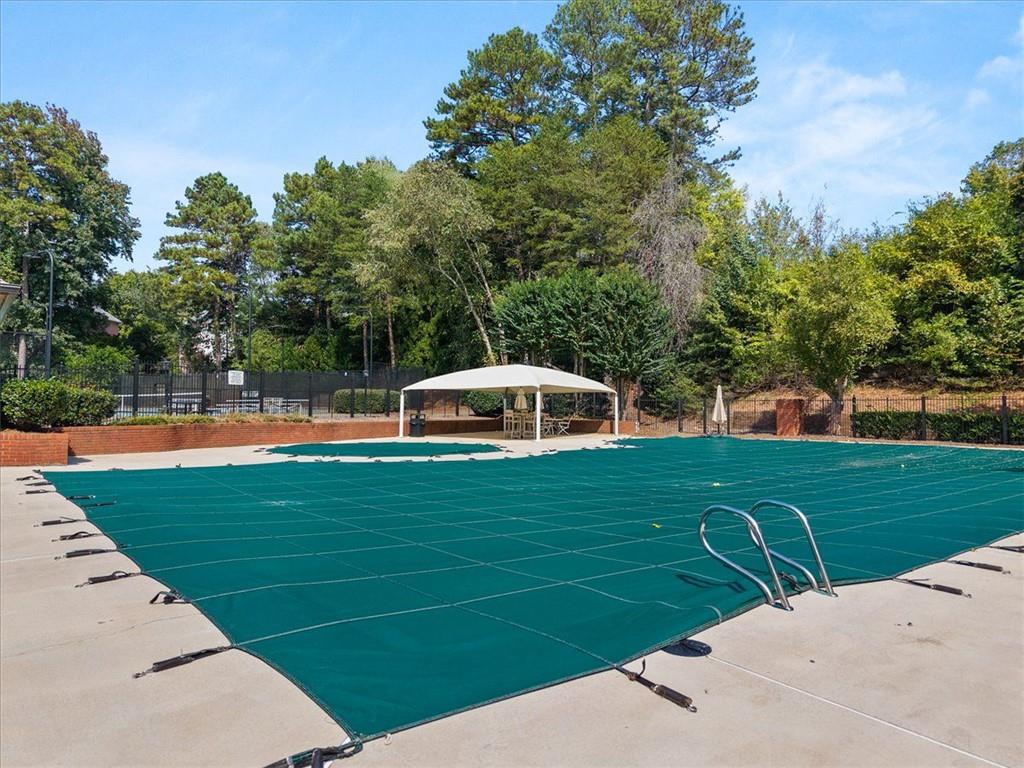 PARK BROOKE - Residential