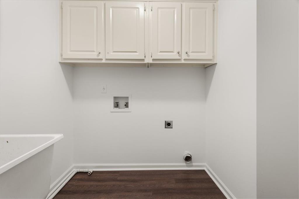 PARK BROOKE - Residential