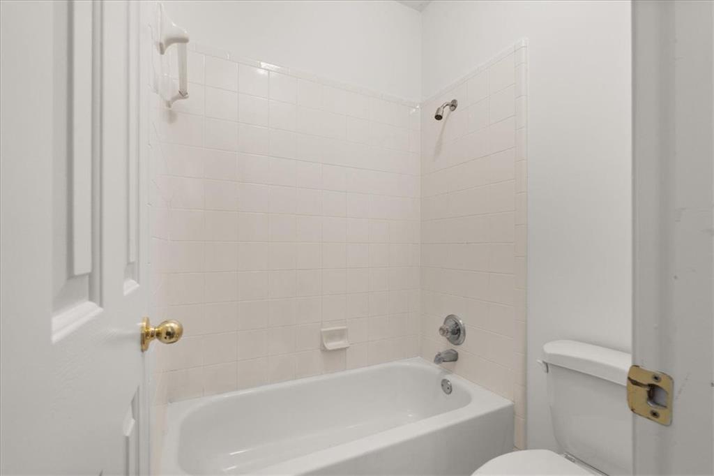 PARK BROOKE - Residential