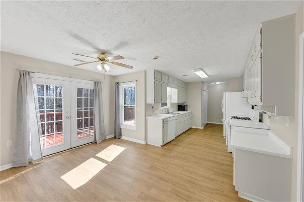 742 Wilkes Drive, Loganville, Georgia image 10