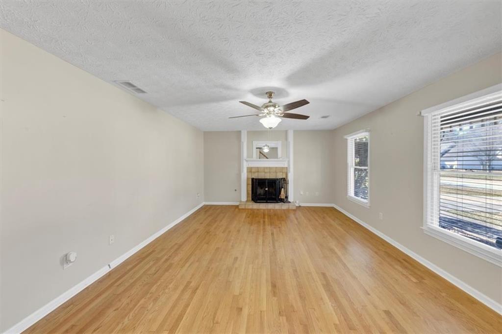 742 Wilkes Drive, Loganville, Georgia image 14