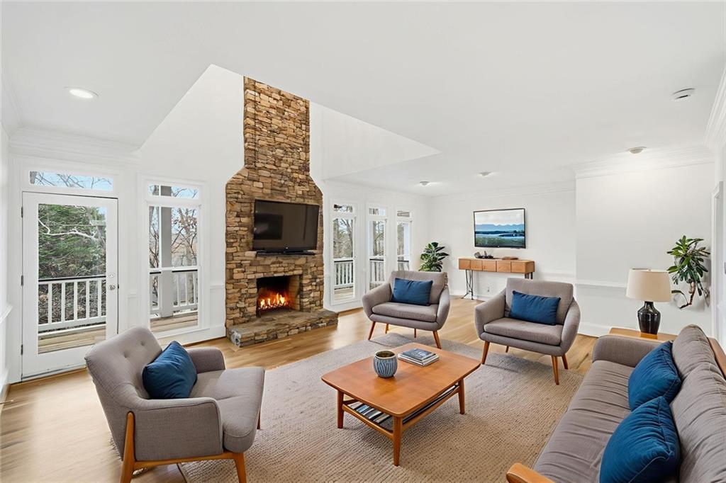 710 Leeds Garden Terrace