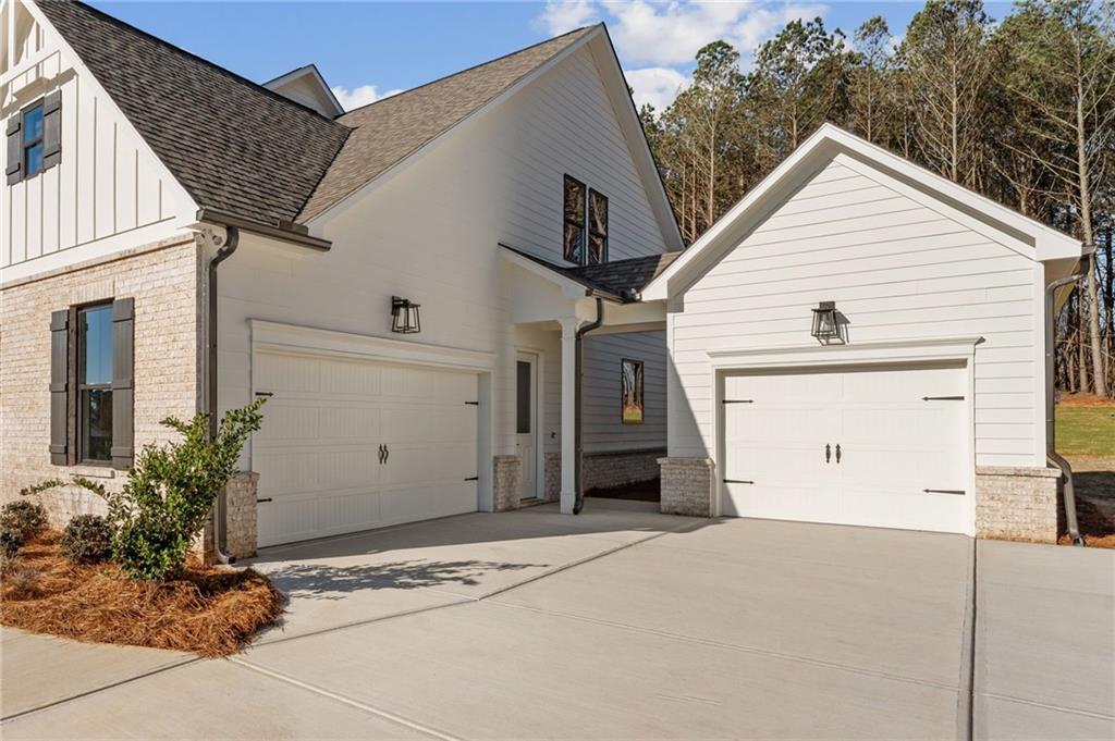 208 Knollwood Bend