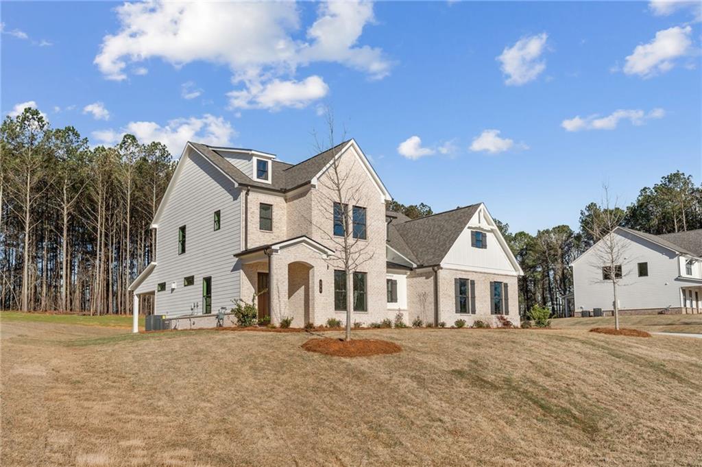 208 Knollwood Bend