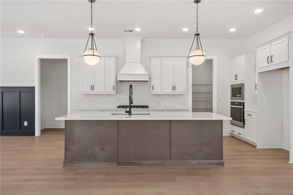 208 Knollwood Bend