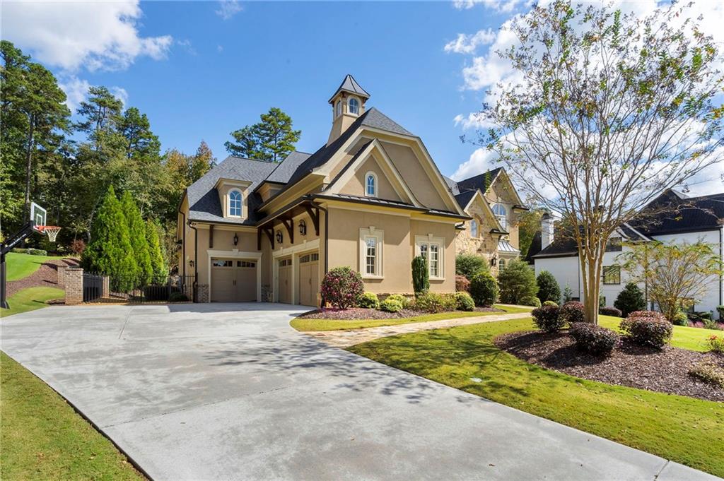 The Manor - Residential