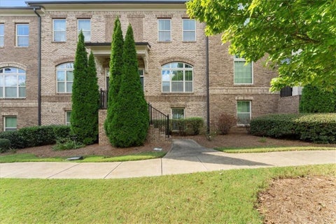 Photo of 7528 Highlands Point Pt, Atlanta, GA 30328 (MLS # 7854243)