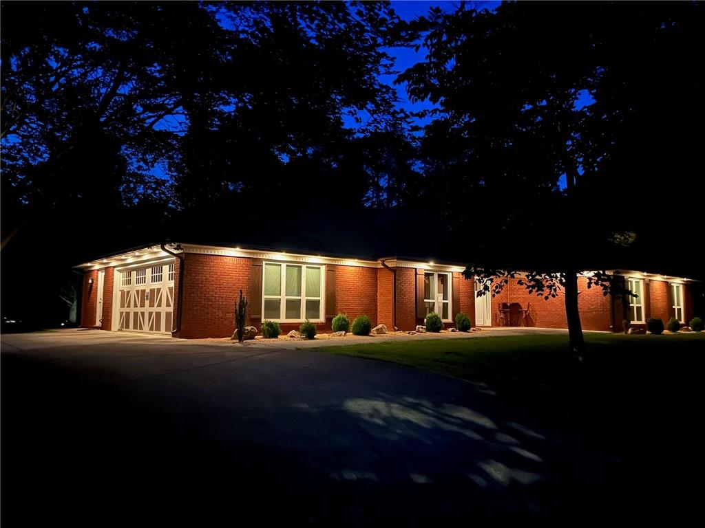 1020 Al Cove