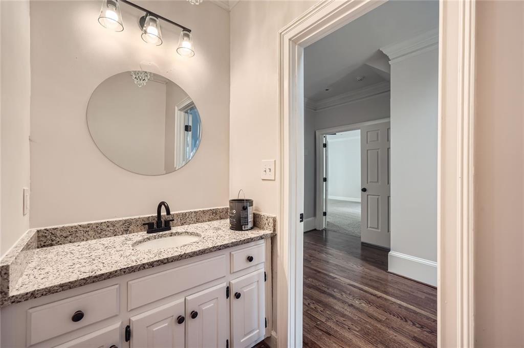 140 Grosvenor Place, Atlanta, Georgia image 21