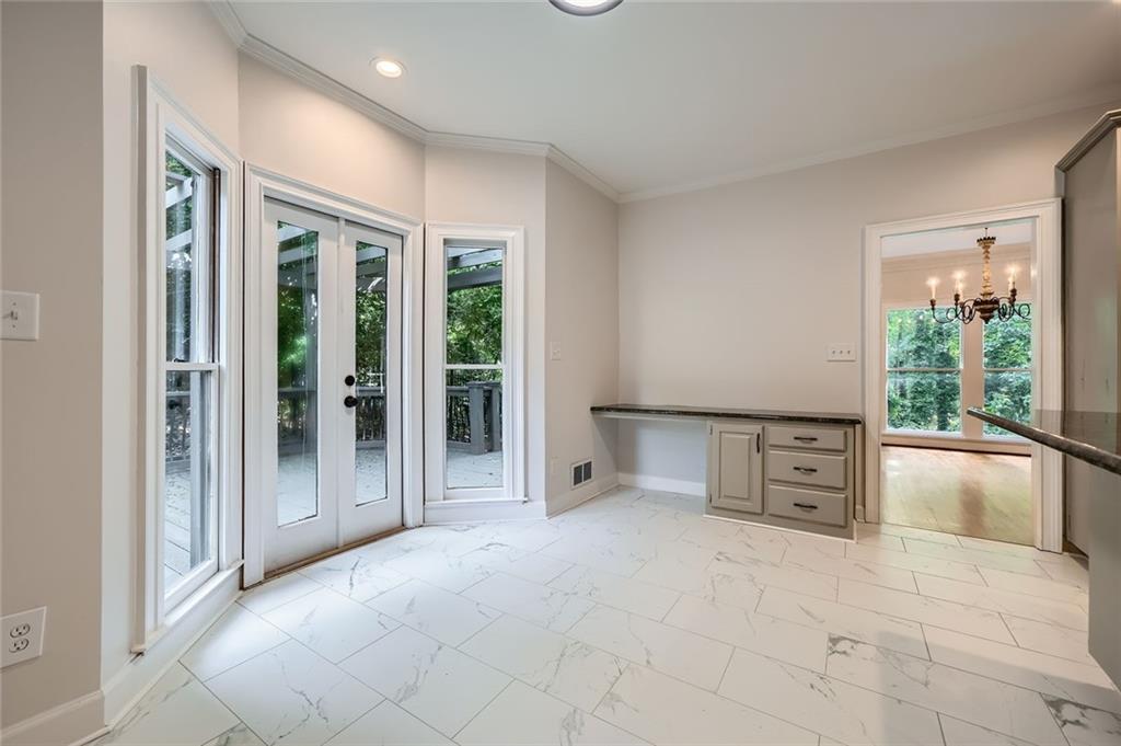 140 Grosvenor Place, Atlanta, Georgia image 20