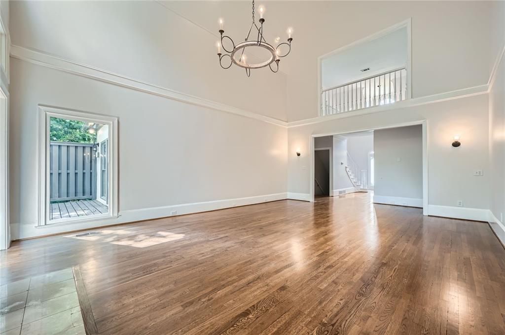 140 Grosvenor Place, Atlanta, Georgia image 9