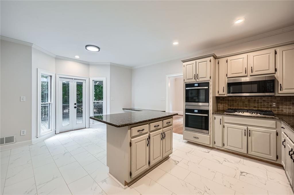140 Grosvenor Place, Atlanta, Georgia image 15