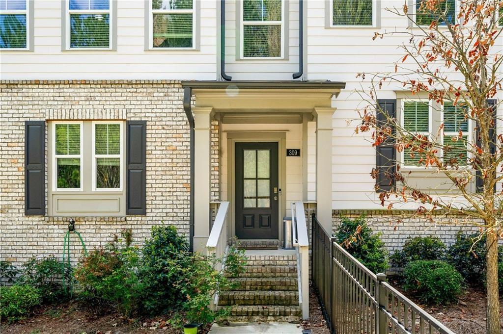 309 Vista Lane