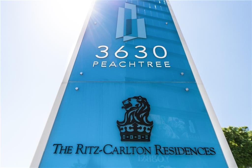 Ritz Carlton Residences - Residential