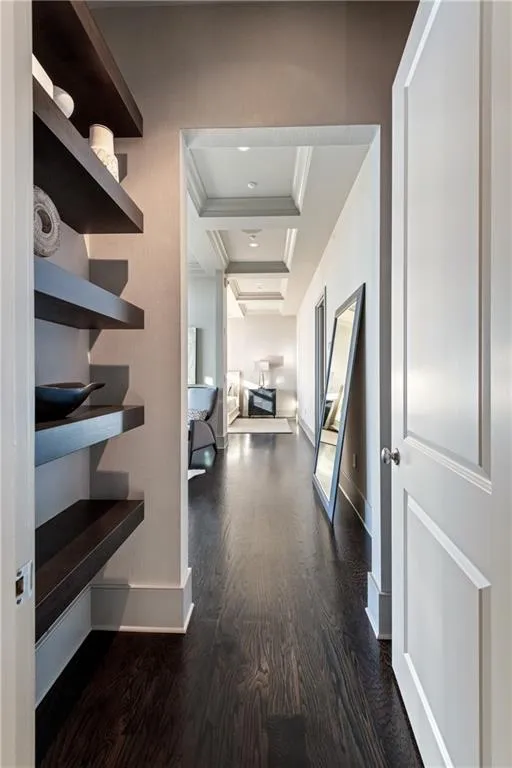 Atlanta, Georgia 30326, United States, 3 Bedrooms Bedrooms, ,4 BathroomsBathrooms,Residential,Active,8700