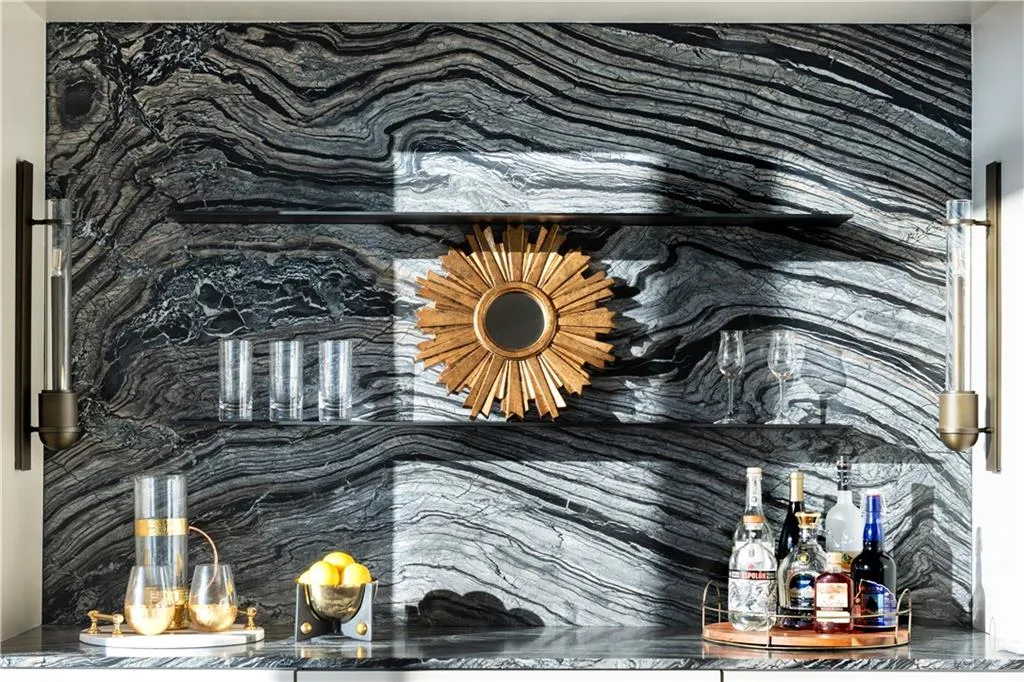 Atlanta, Georgia 30326, United States, 3 Bedrooms Bedrooms, ,4 BathroomsBathrooms,Residential,Active,8700