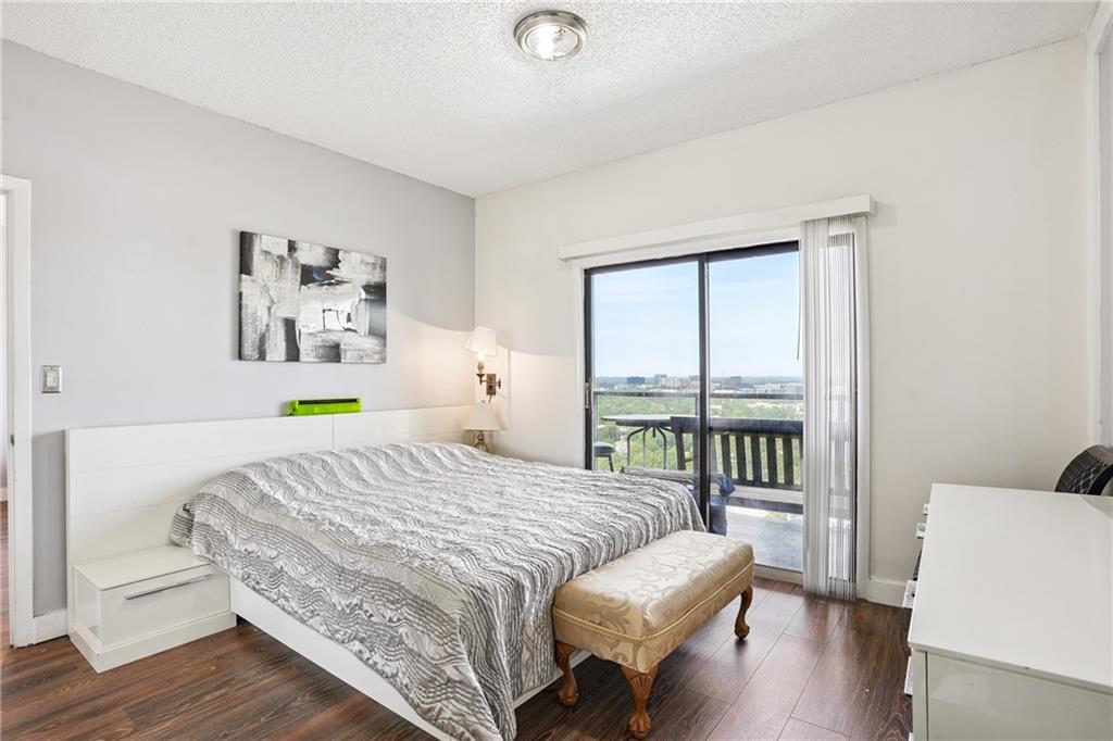 1280 W Peachtree Street NW 3705