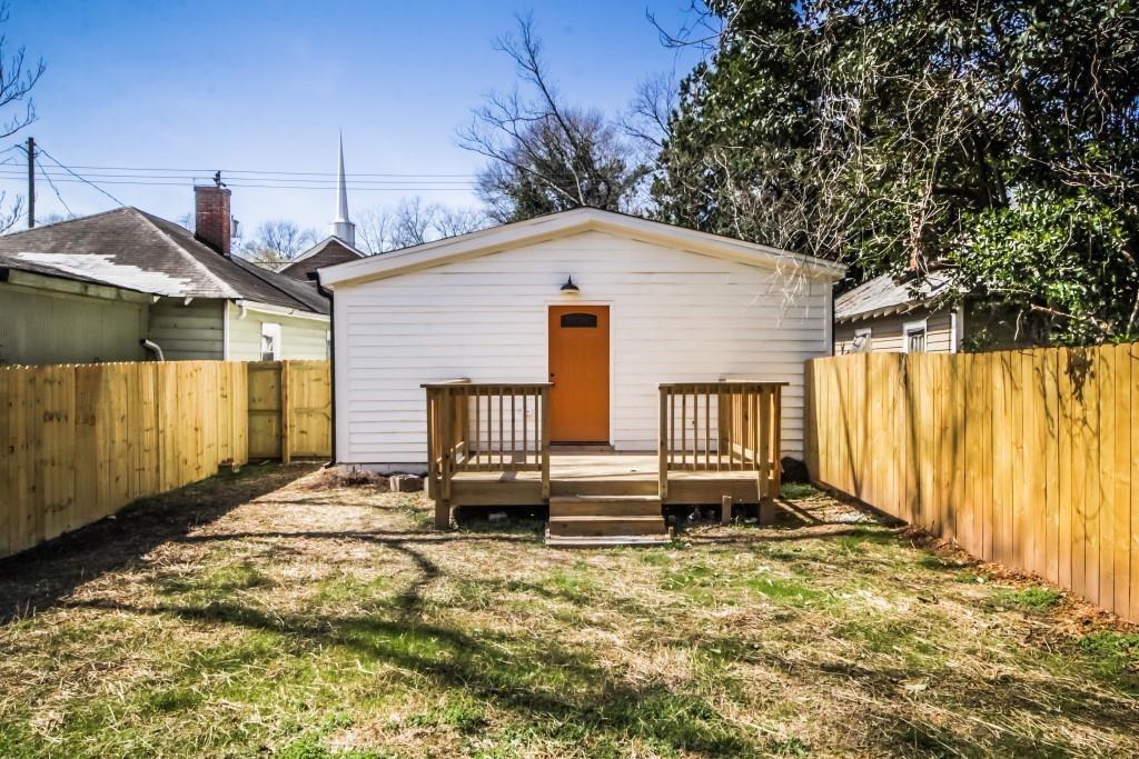 1110 McDaniel Street SW