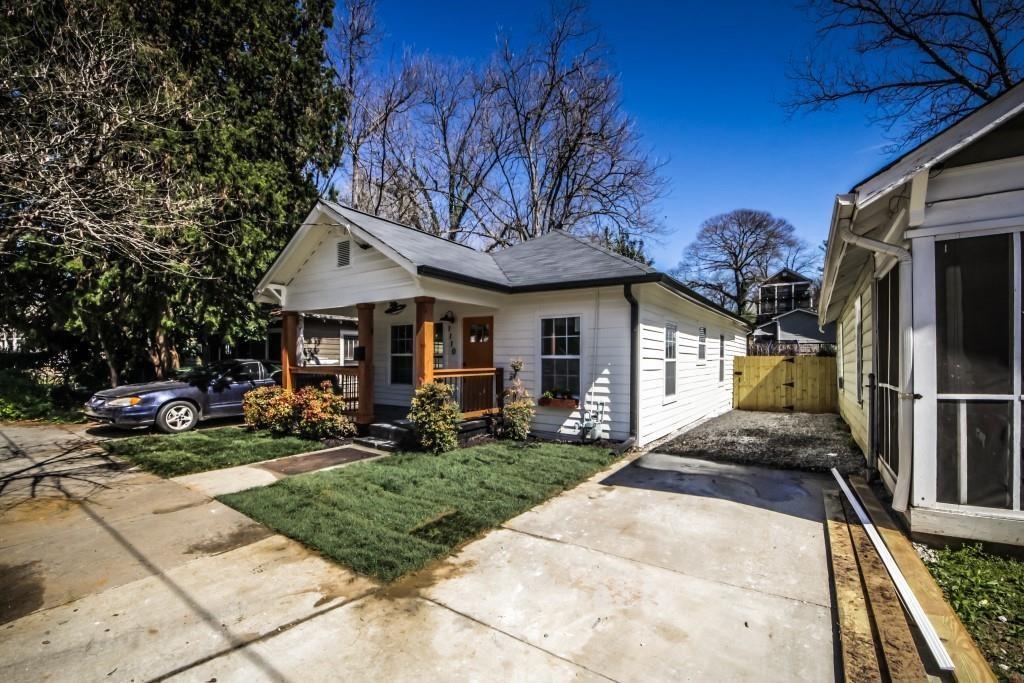1110 McDaniel Street SW