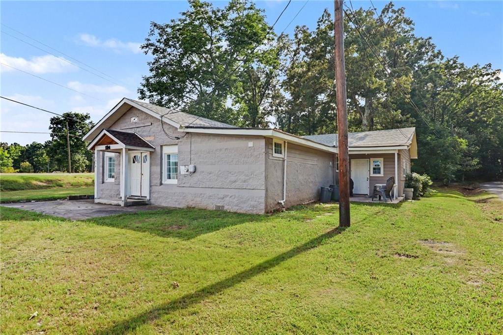 3614 Blacks Bluff Road SW